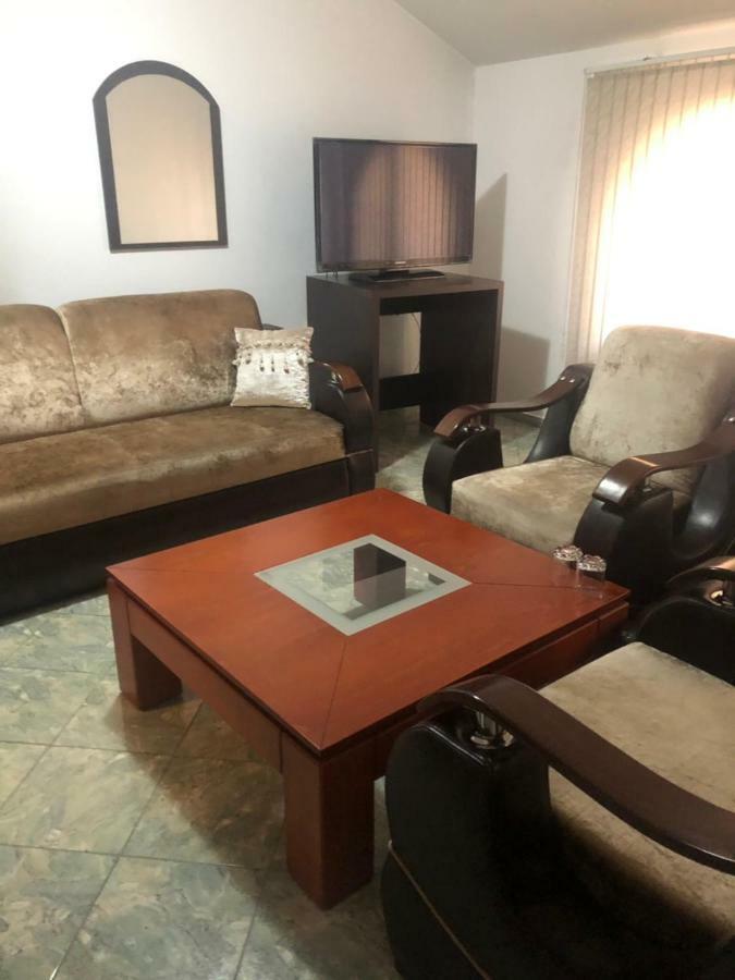 Kŭrdzhali Hotel White House المظهر الخارجي الصورة